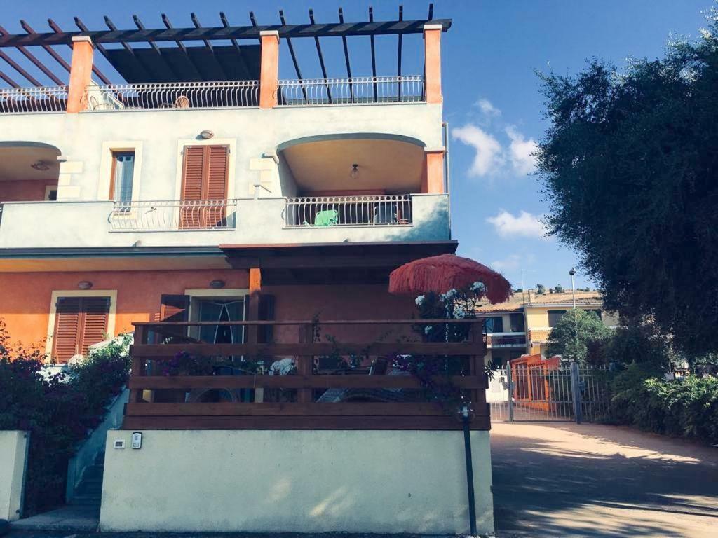 Blulatte Apartment Valledoria  Bagian luar foto